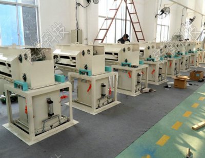 ˮ��С�Ͱ��ԄӰ��b�C